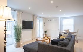 Spacious 2Br Victorian Cheltenham Flat In Cotswolds Sleeps 6 - Free Parking