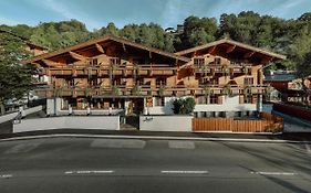 Theresi Appartements Saalbach