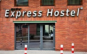 City Express Hostel  2*