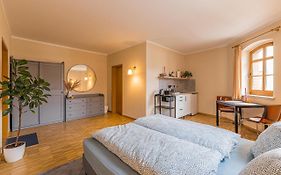 Stadtgut Molkau Rooms & Apartments Leipzig