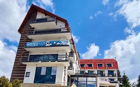 Hotel Ski & Sky Predeal 4* România