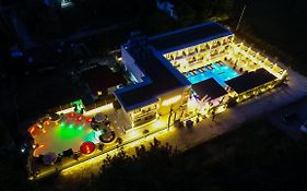 Avaton Luxury Resort And Spa Access The Enigma - Adults Only & Kids 14 Plus-