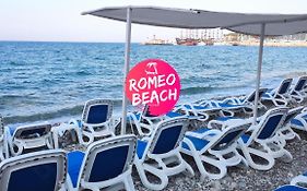 Romeo Beach Hotel  3*