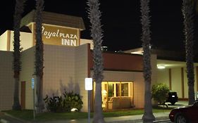 Royal Plaza Hotel Indio Ca