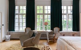 Hotel De Witte Lelie Antwerp 4*