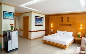 Patong Eyes Hotel Phuket 3*