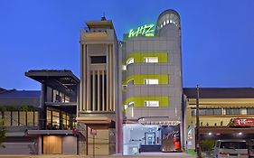 Whiz Hotel Falatehan Jakarta