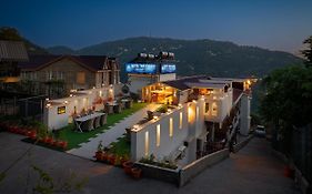 Hotel The Chabal Kasauli 4* India