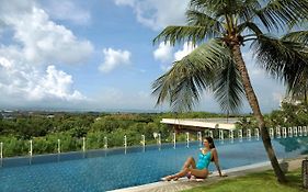 Golden Tulip Bay View Hotel & Convention Bali 4*