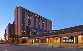 Sheraton Pittsburgh Hotel At Station Square  3* United States