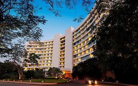 Lakeside Chalet Mumbai Marriott Executive Apartments 5*