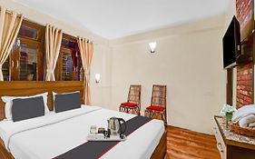 Hotel Priyatam Darjeeling 2*