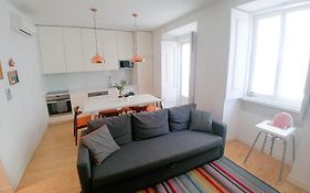 Apartment with 2 bedrooms at Remédios in Alfama - Lisbon