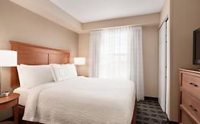 Towneplace Suites Springfield 3*