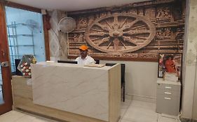 Aum Hotel Puttaparthi 3* India