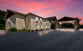 Surestay Plus Hotel By Best Western Berkeley Springs  3* United States