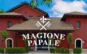 Hotel Magione Papale Relais  3*