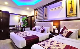 Hotel Nirmal Mahal - Paharganj - New Delhi