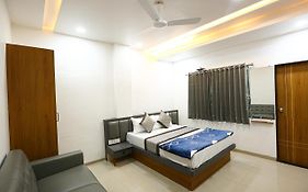 Hotel Green Villa Surat India