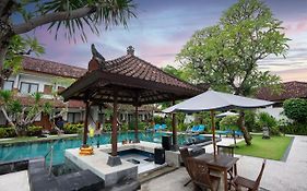 Sinar Bali Hotel Legian 3*