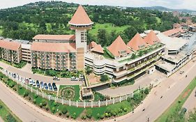 Golf Course Hotel Kampala 4*