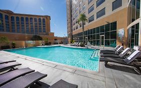 Marriott Suites Anaheim 3*