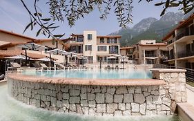Aparthotel June Stay Lake Garda  3*
