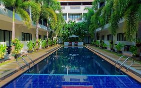 New Riverside Hotel Siem Reap 4*