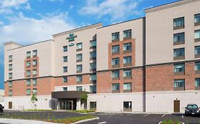 Homewood Suites By Hilton Ottawa Airport 3*