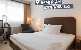 Achat Hotel Corbin München Airport  3*
