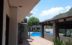 Hotel El Arco Valle De Bravo 3* Mexico