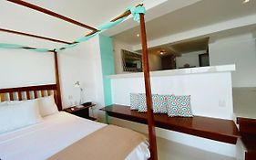Hotel Rocamar Isla Mujeres 2*