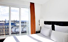 Le Chat Noir Hotel Paris 4*