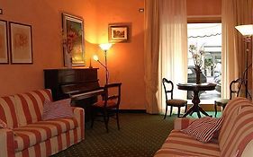 Hotel Arizona Florence 3*
