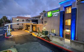 Holiday Inn Express Hotel & Suites Carlsbad Beach 3*