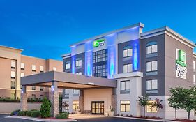 Holiday Inn Express & Suites Augusta West - Ft Gordon Area, An Ihg Hotel