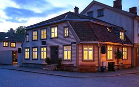 Gamlebyen Hotell -