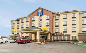 Comfort Inn And Suites Kent Ohio 3*