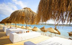 Casa De Playa Luxury Hotel And Beach