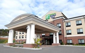 Holiday Inn Express & Suites Cambridge, An Ihg Hotel  United States