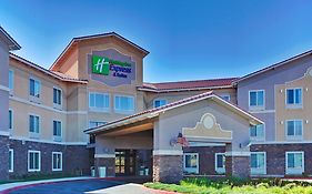Holiday Inn Express Hotel And Suites Beaumont