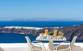 White Santorini Ξενοδοχείο 4*