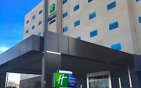 Holiday Inn Express Mexicali