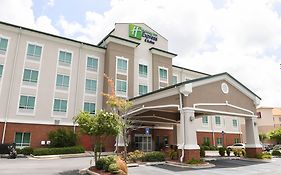 Holiday Inn Express Hotel & Suites Valdosta West 2*