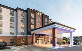 Holiday Inn Express Hotel & Suites Milton, An Ihg Hotel  Canada