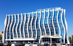 Reikartz Park Astana Ex-Royal Park Hotel & Spa