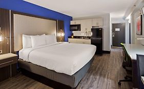 Best Inn Suites Denver 3*