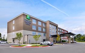 Holiday Inn Express & Suites - Siloam Springs, An Ihg Hotel  3* United States