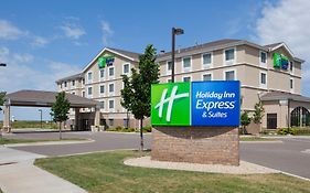 Holiday Inn Express Hotel & Suites Rogers, An Ihg Hotel