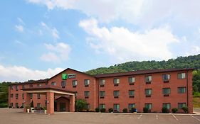 Holiday Inn Express Newell Chester Wv Hotel 2*